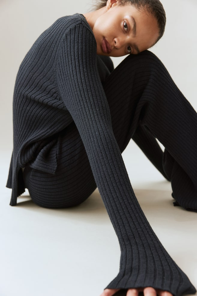 Ребристая рубашка H&M, черный
Ребристая рубашка H&M, черный