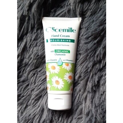 Питательный крем для рук глицерин + ромашка и витамин Е 75мл, Glicemille
Питательный крем для рук глицерин + ромашка и витамин Е 75мл, Glicemille