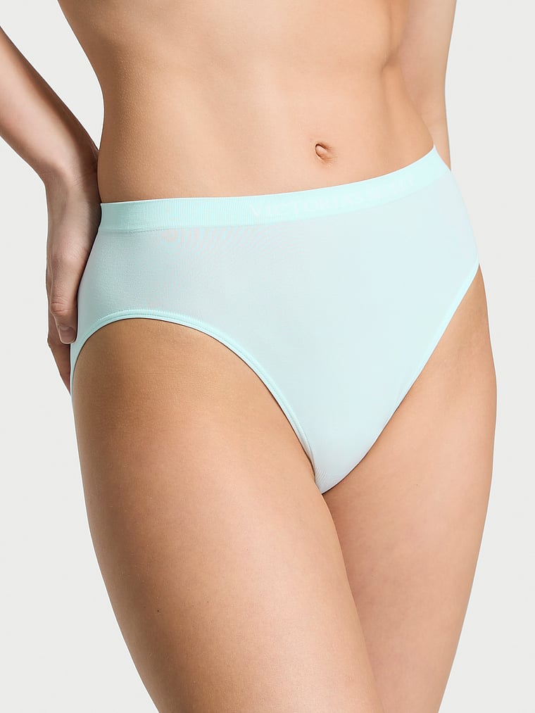 Бесшовные трусики-слипы с высоким вырезом Seamless, solid tradewinds blue
Бесшовные трусики-слипы с высоким вырезом Seamless, solid tradewinds blue