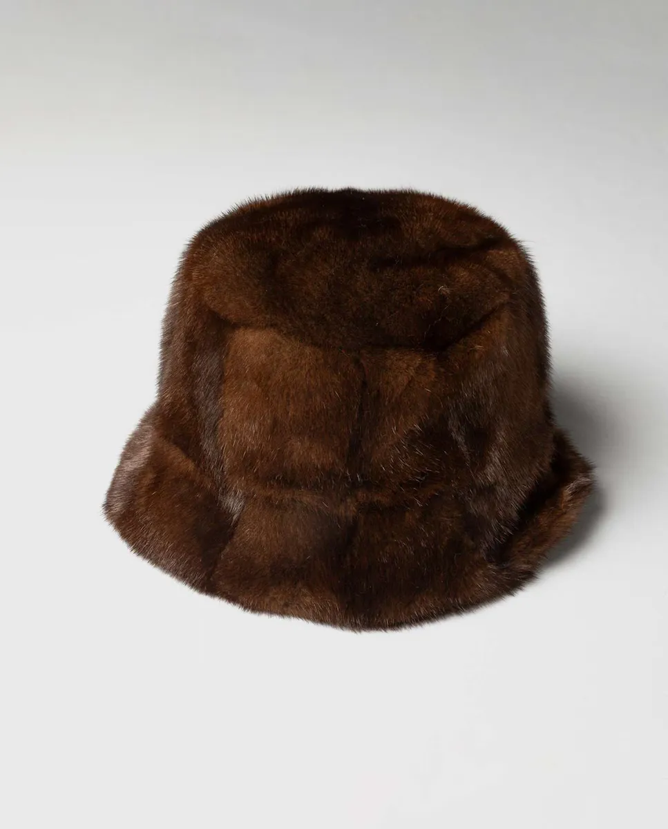 Женская коричневая норковая меховая шапка De la Roca, коричневый
Женская коричневая норковая меховая шапка De la Roca, коричневый