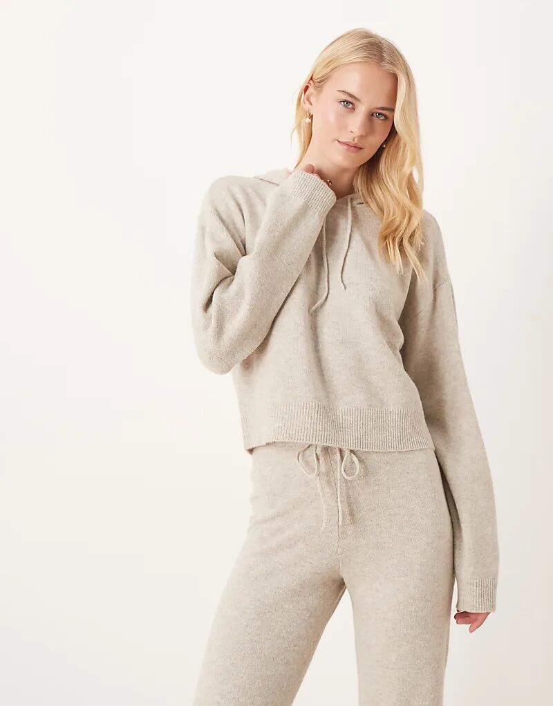 JDY Tall объемный трикотажный худи кремового цвета
JDY Tall объемный трикотажный худи кремового цвета