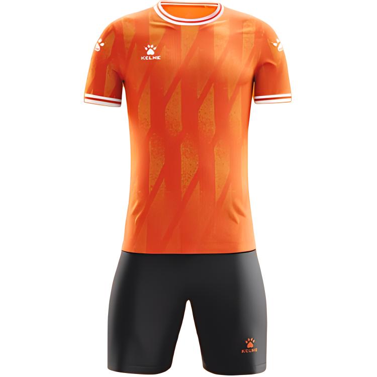 Футбольная форма мужская KELME, оранжевый
Футбольная форма мужская KELME, оранжевый