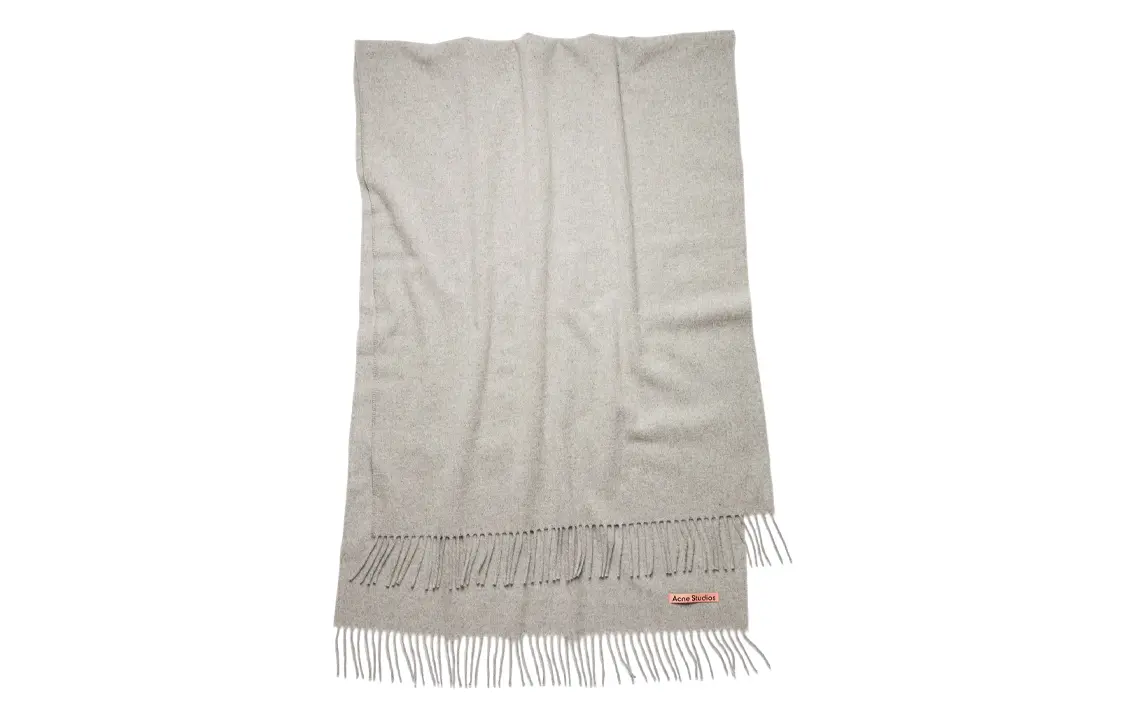 Франжевый шерстяной шарф Acne Studios, серый
Франжевый шерстяной шарф Acne Studios, серый