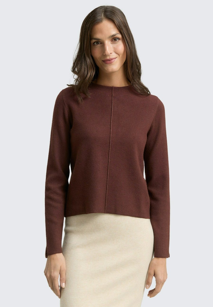 Джемпер TOM TAILOR PULLOVER CROPPED MIT STEHKRAGEN, Dark Pecan Brown Melange/Dark Brown
Джемпер TOM TAILOR PULLOVER CROPPED MIT STEHKRAGEN, Dark Pecan Brown Melange/Dark Brown