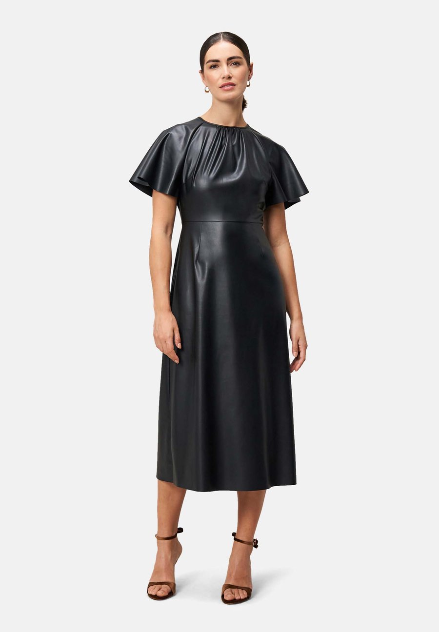 Платье zero MIDI IN OPTIK, Black Beauty/Black
Платье zero MIDI IN OPTIK, Black Beauty/Black