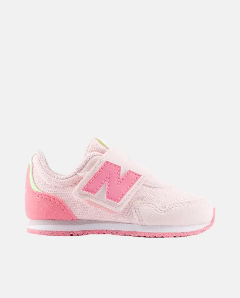 Кроссовки для малышей 323 New Balance, розовый
Кроссовки для малышей 323 New Balance, розовый