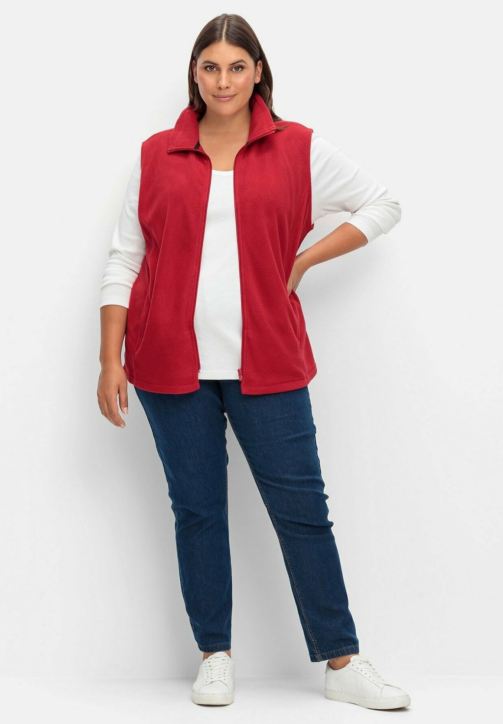 Жилет Sheego, темно-красный 
Жилет Sheego, темно-красный