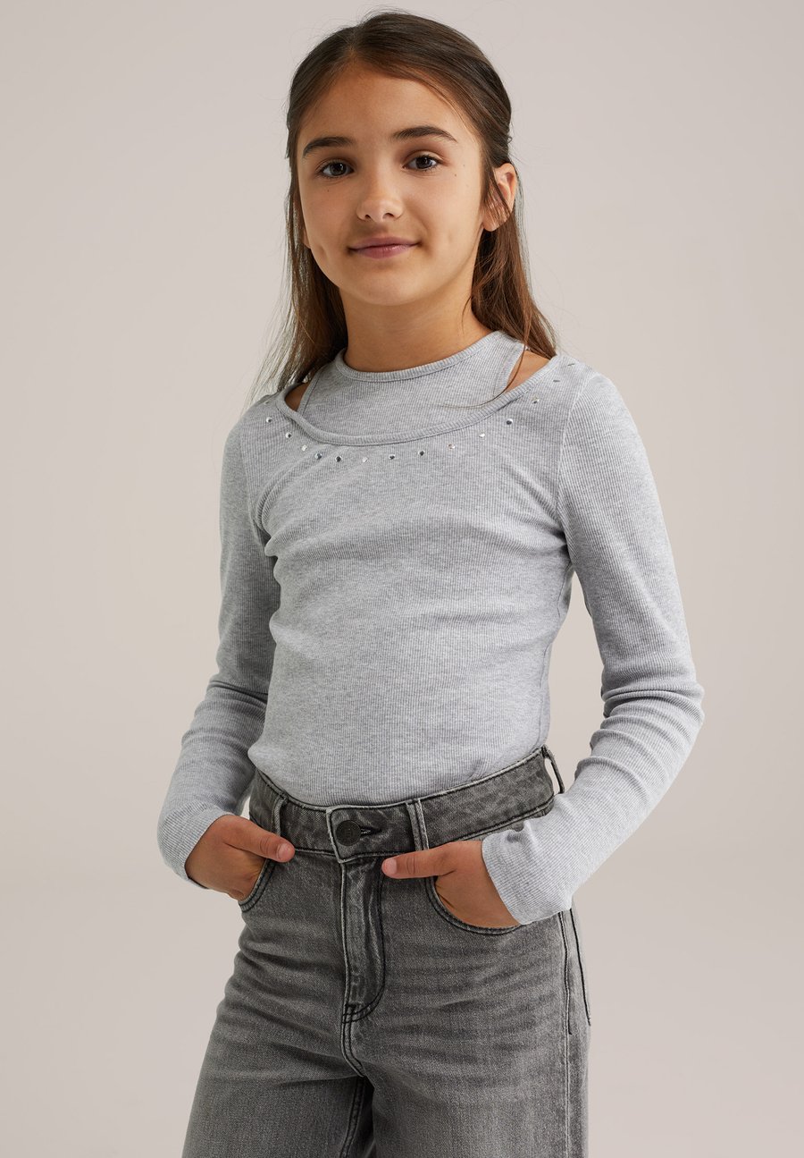 Топ WE Fashion Long sleeved top, Blended Light Grey/Light Grey
Топ WE Fashion Long sleeved top, Blended Light Grey/Light Grey