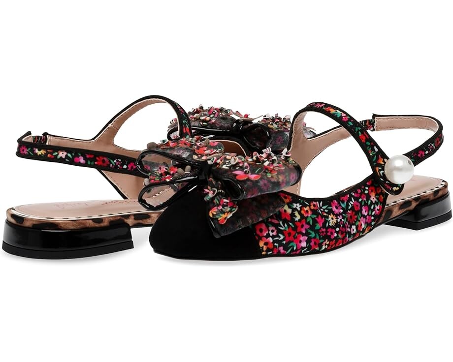 Туфли на плоской подошве Blue by Betsey Johnson Livy, цвет Black Ditsy Floral
Туфли на плоской подошве Blue by Betsey Johnson Livy, цвет Black Ditsy Floral