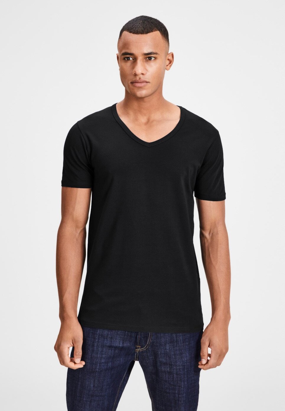 Футболка базовая Jack & Jones, цвет grey/blue/black
Футболка базовая Jack & Jones, цвет grey/blue/black