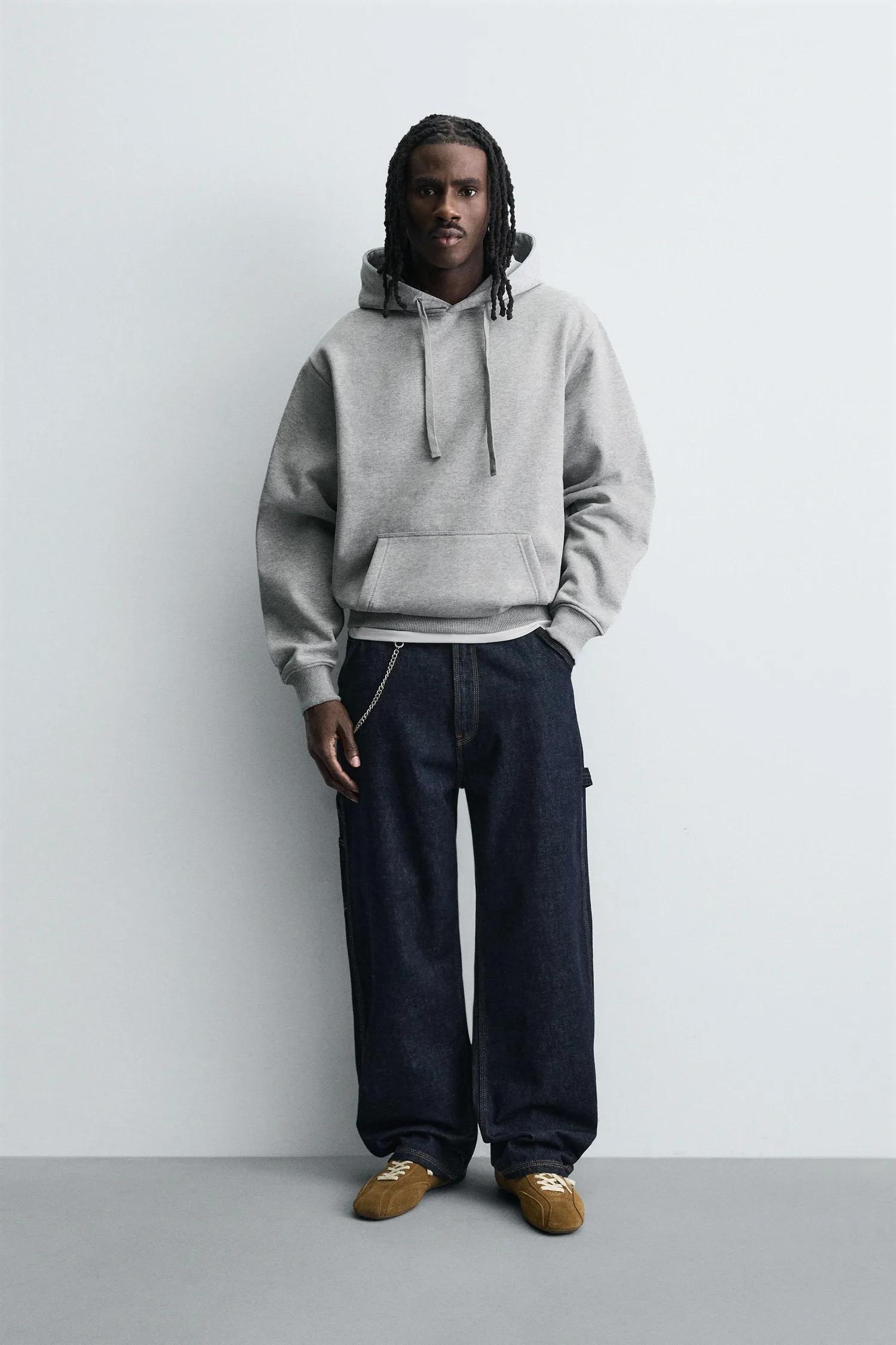 Простая толстовка из плотной ткани Zara, серый
Простая толстовка из плотной ткани Zara, серый