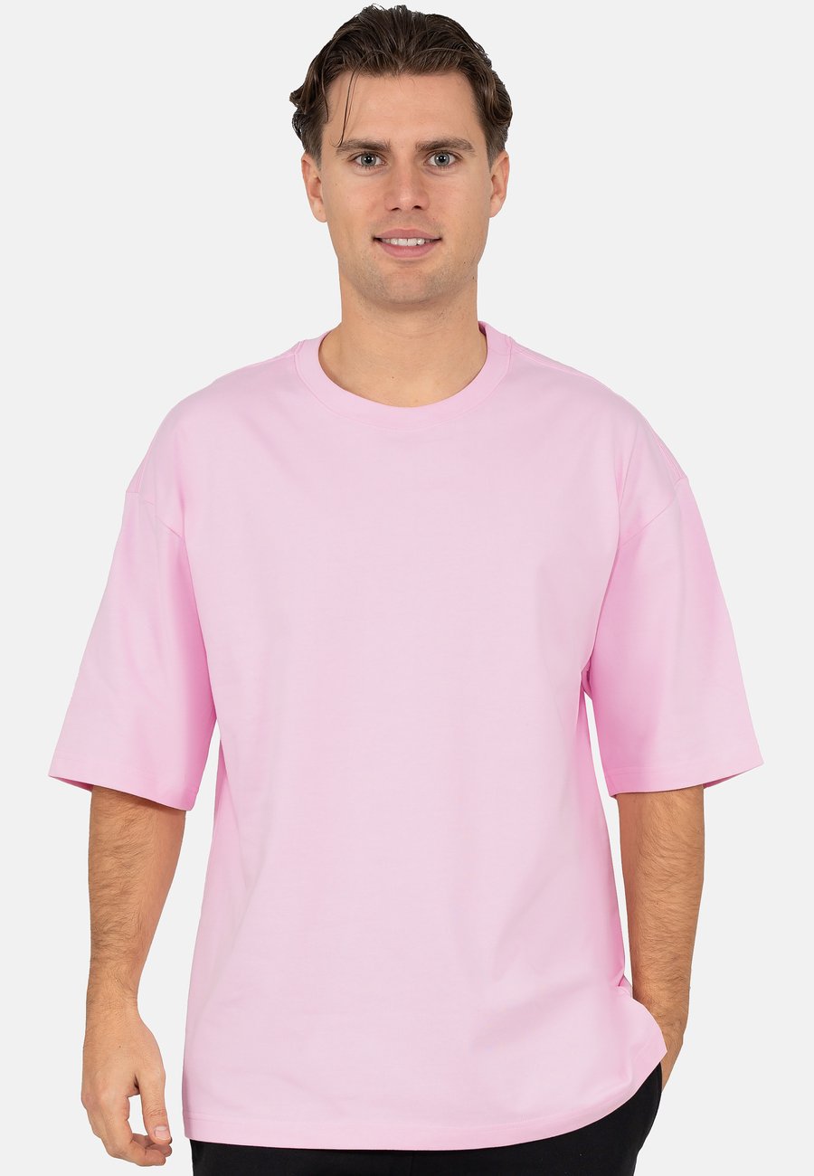 Футболка Reichstadt Basic T-shirt, Pink, Розовый, Футболка Reichstadt Basic T-shirt, Pink
Футболка Reichstadt Basic T-shirt, Pink, Розовый, Футболка Reichstadt Basic T-shirt, Pink
