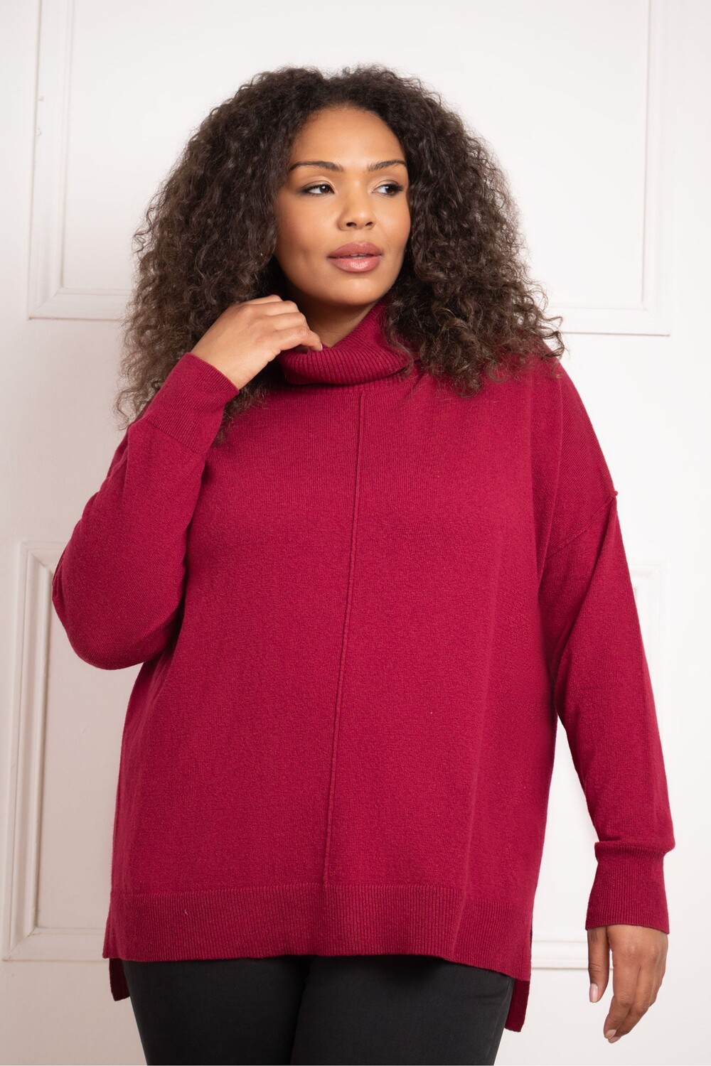 Джемпер с круглым вырезом и изогнутым воротником Live Unlimited, красный
Джемпер с круглым вырезом и изогнутым воротником Live Unlimited, красный