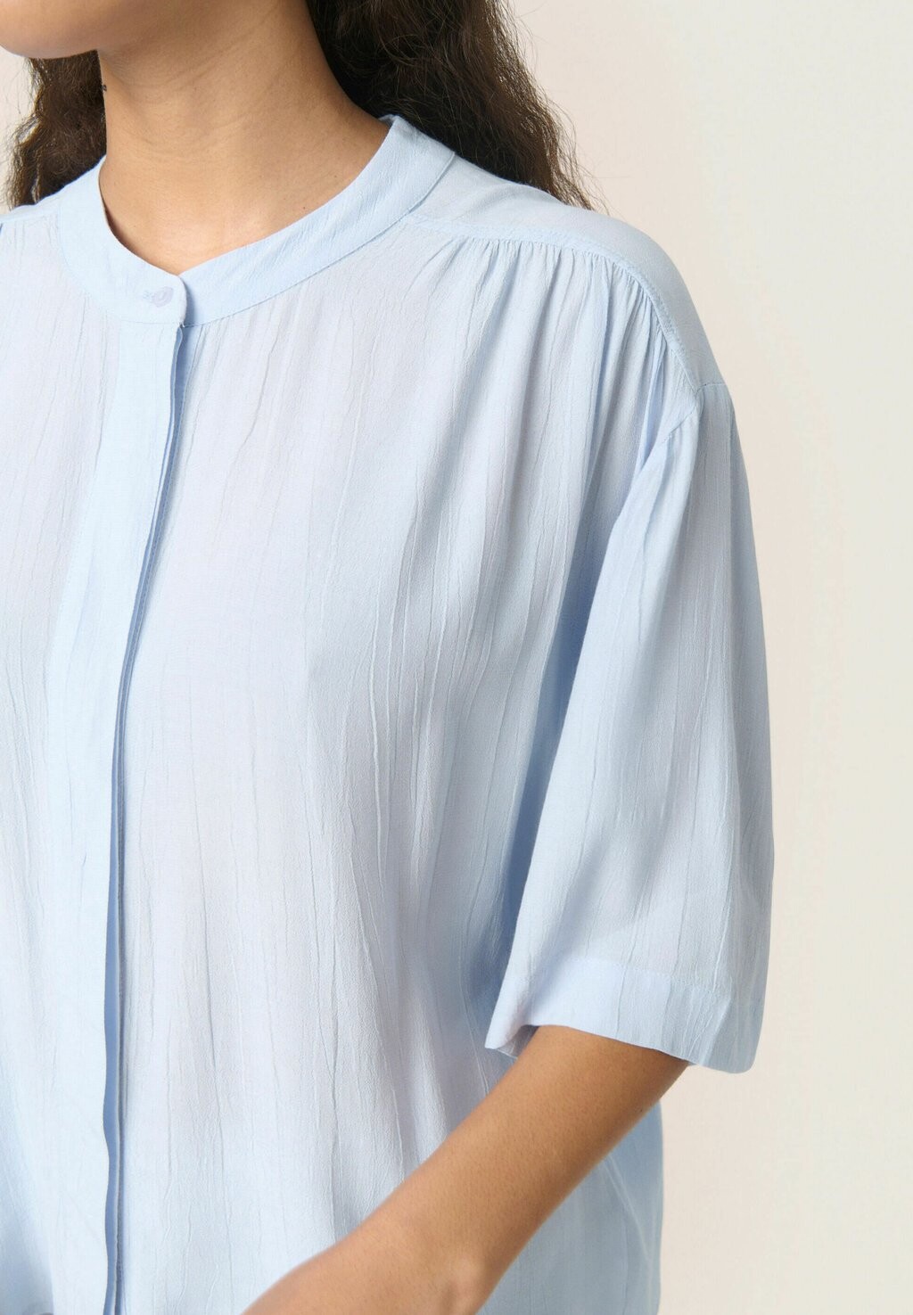 Блузка на пуговицах Sllayna Soaked in Luxury, Skyway
Блузка на пуговицах Sllayna Soaked in Luxury, Skyway