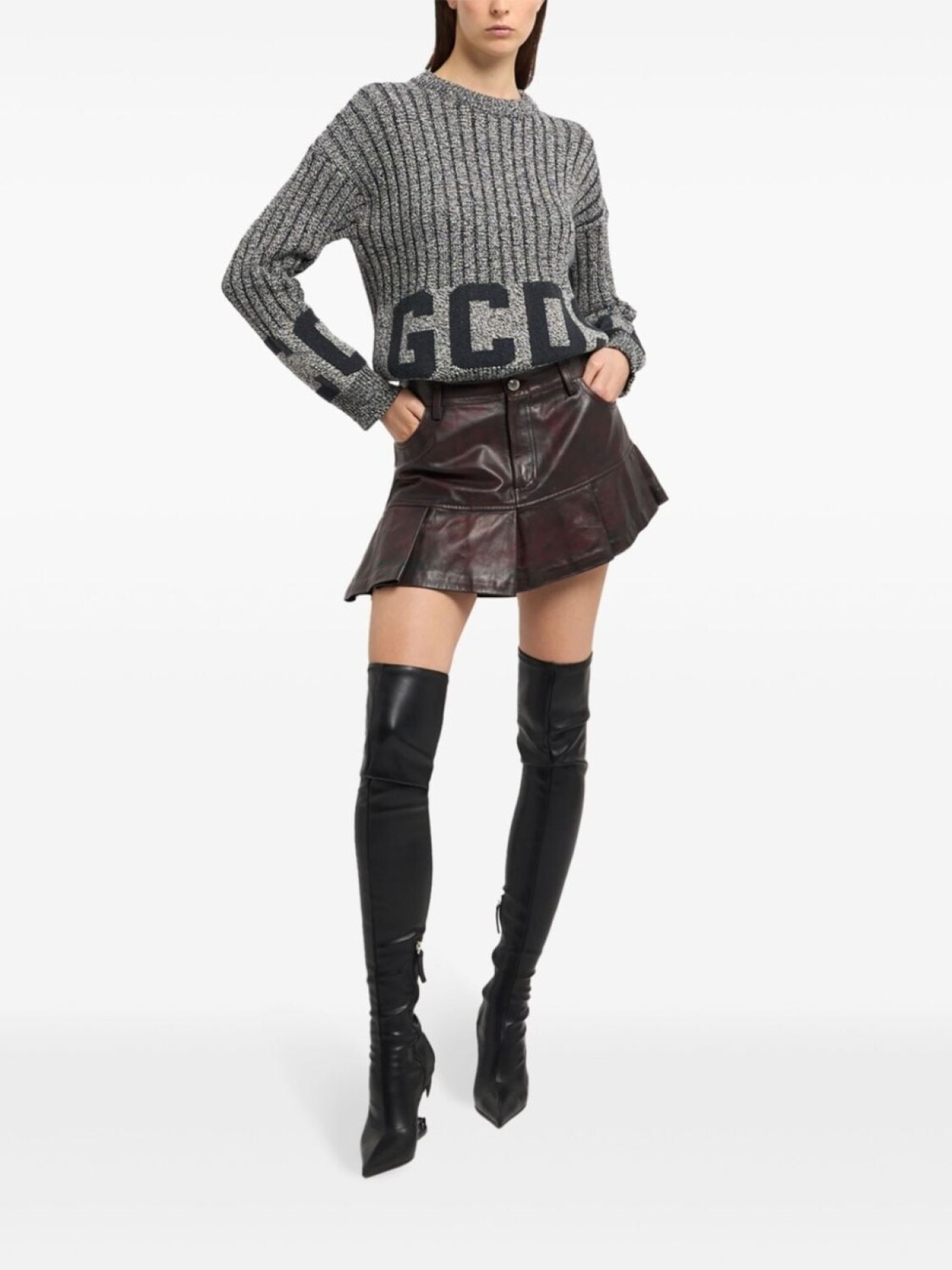 Свитер с логотипом GCDS, серый
Свитер с логотипом GCDS, серый