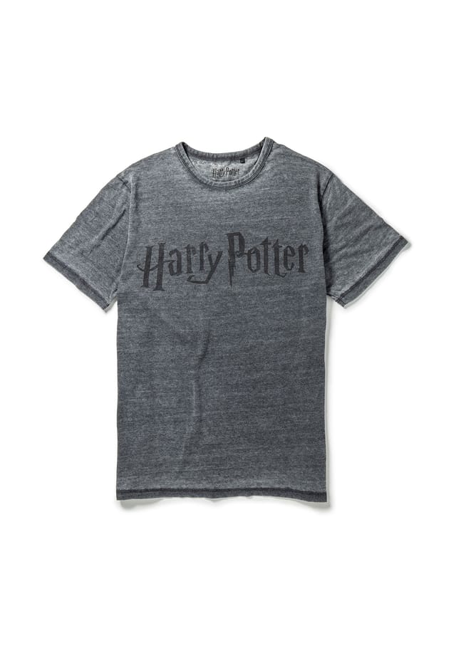 Футболка с классическим логотипом Гарри Поттера угольного цвета с модным принтом Гарри Поттера Re:Covered, цвет charcoal
Футболка с классическим логотипом Гарри Поттера угольного цвета с модным принтом Гарри Поттера Re:Covered, цвет charcoal
