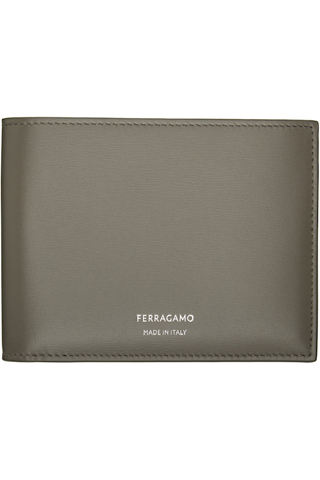 Ferragamo Классический кошелек бежевого цвета
Ferragamo Классический кошелек бежевого цвета