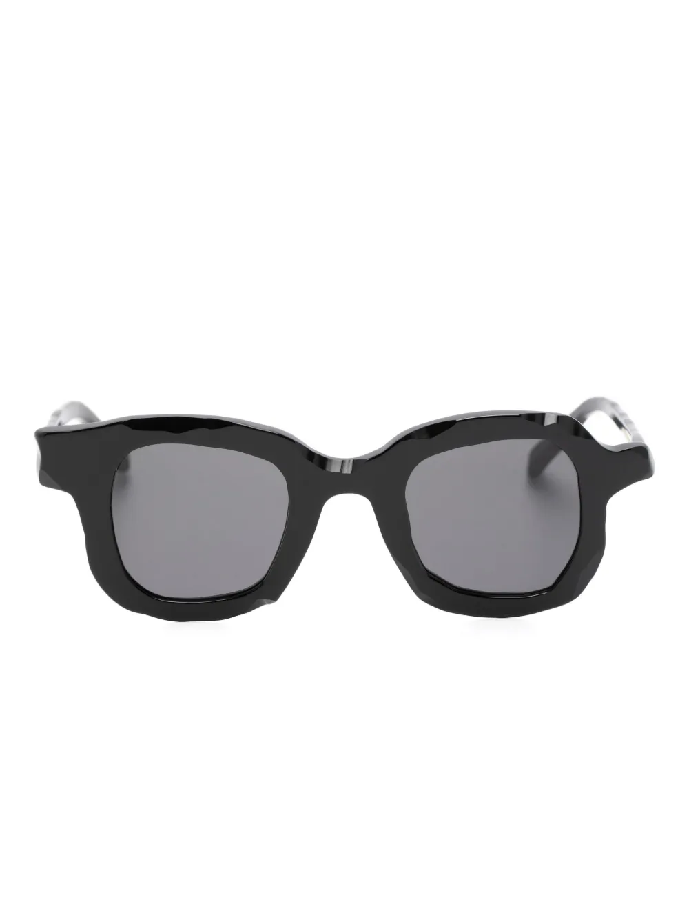 Солнцезащитные очки в круглой оправе Masahiromaruyama, черный
Солнцезащитные очки в круглой оправе Masahiromaruyama, черный