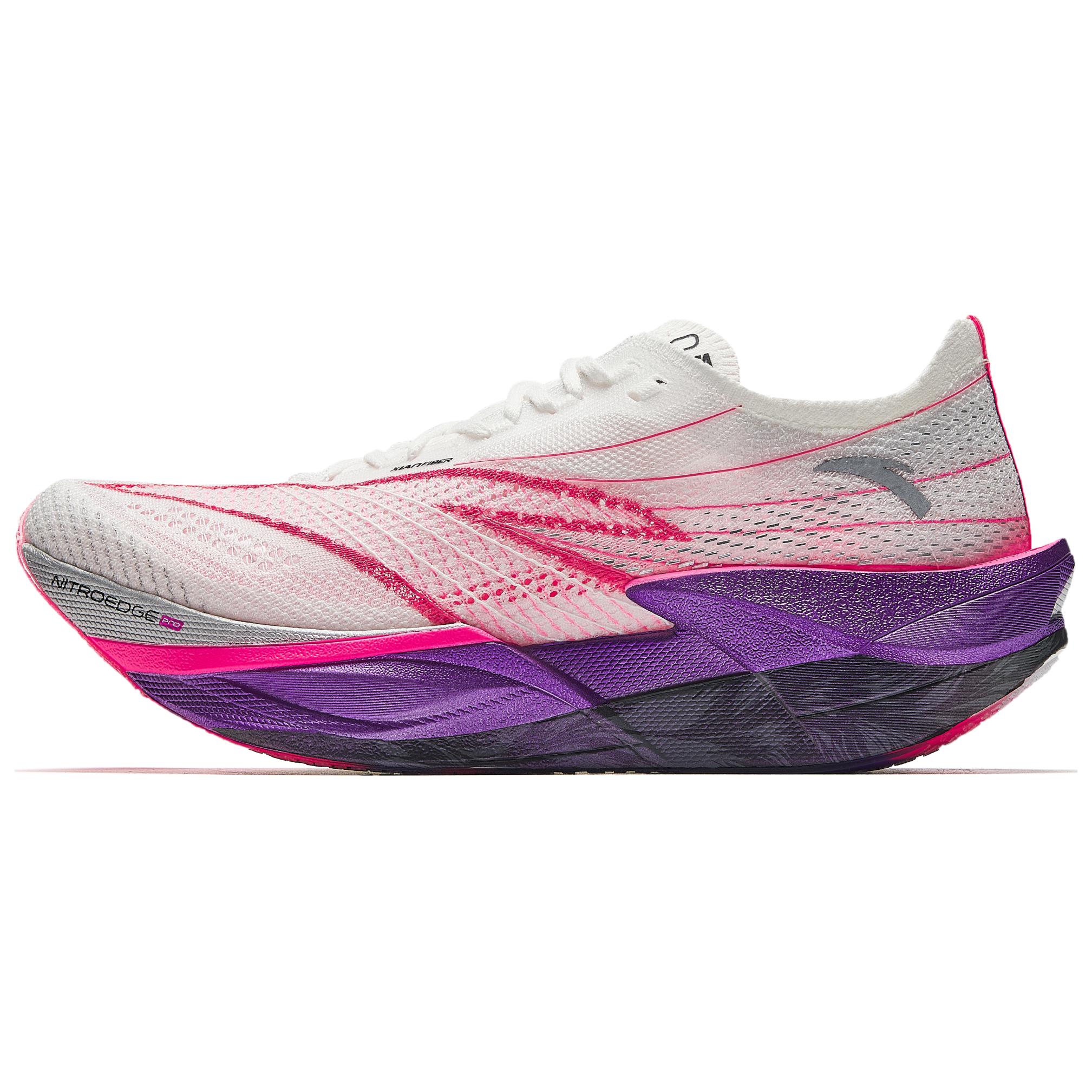 Кроссовки C202 6.0 PRO мужские низкие белые фиолетовые ANTA
Кроссовки C202 6.0 PRO мужские низкие белые фиолетовые ANTA