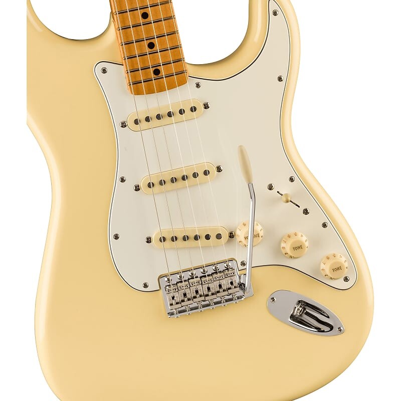Электрогитара Fender Vintera II '70s Stratocaster Guitar - Vintage White
Электрогитара Fender Vintera II '70s Stratocaster Guitar - Vintage White