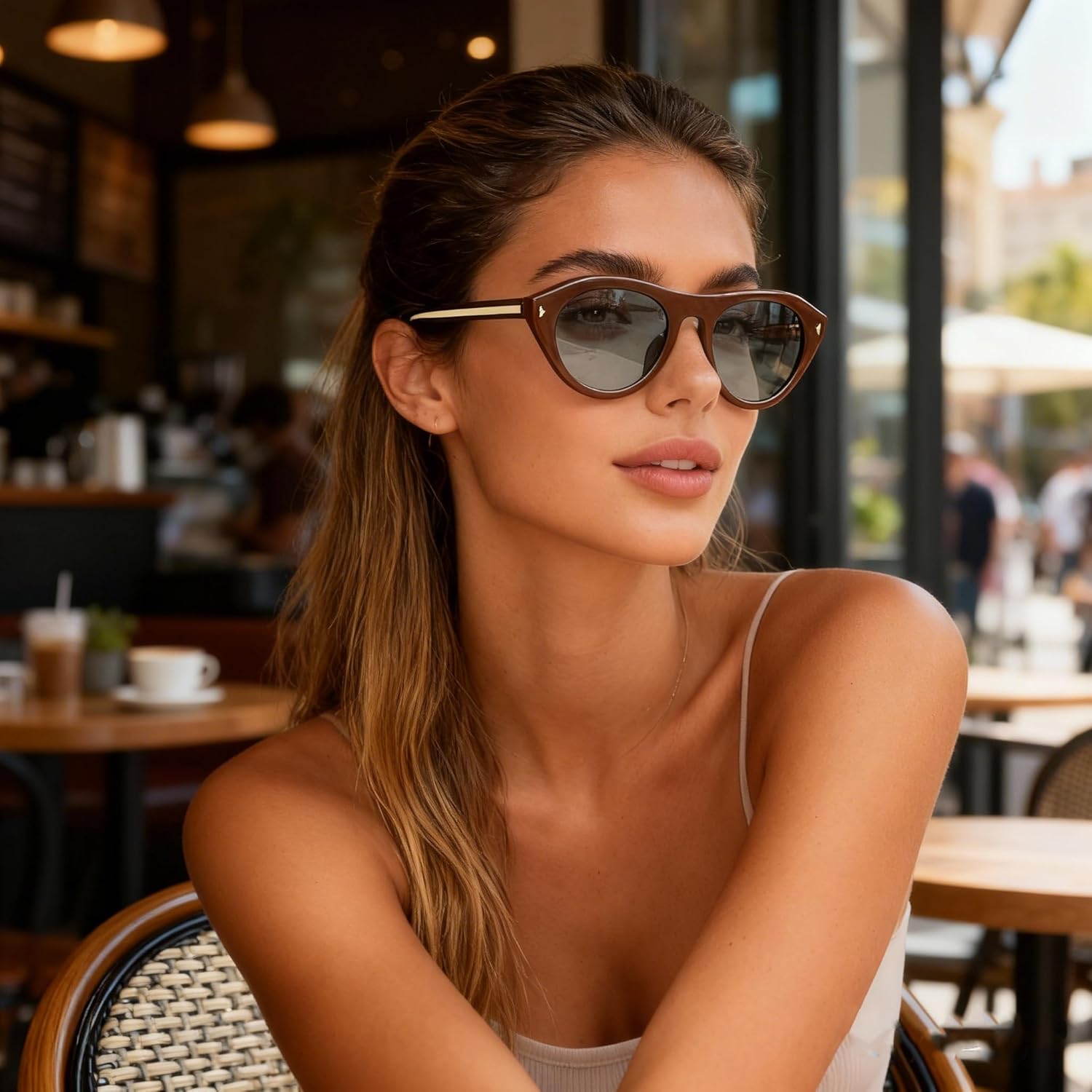 Солнцезащитные очки Bullabulling в стиле ретро, маленькие овальные, для женщин и мужчин, модные узкие круглые, «кошачий глаз», с плоской верхней частью, защита от ультрафиолета UV400, White/Black
Солнцезащитные очки Bullabulling в стиле ретро, маленькие овальные, для женщин и мужчин, модные узкие круглые, «кошачий глаз», с плоской верхней частью, защита от ультрафиолета UV400, White/Black