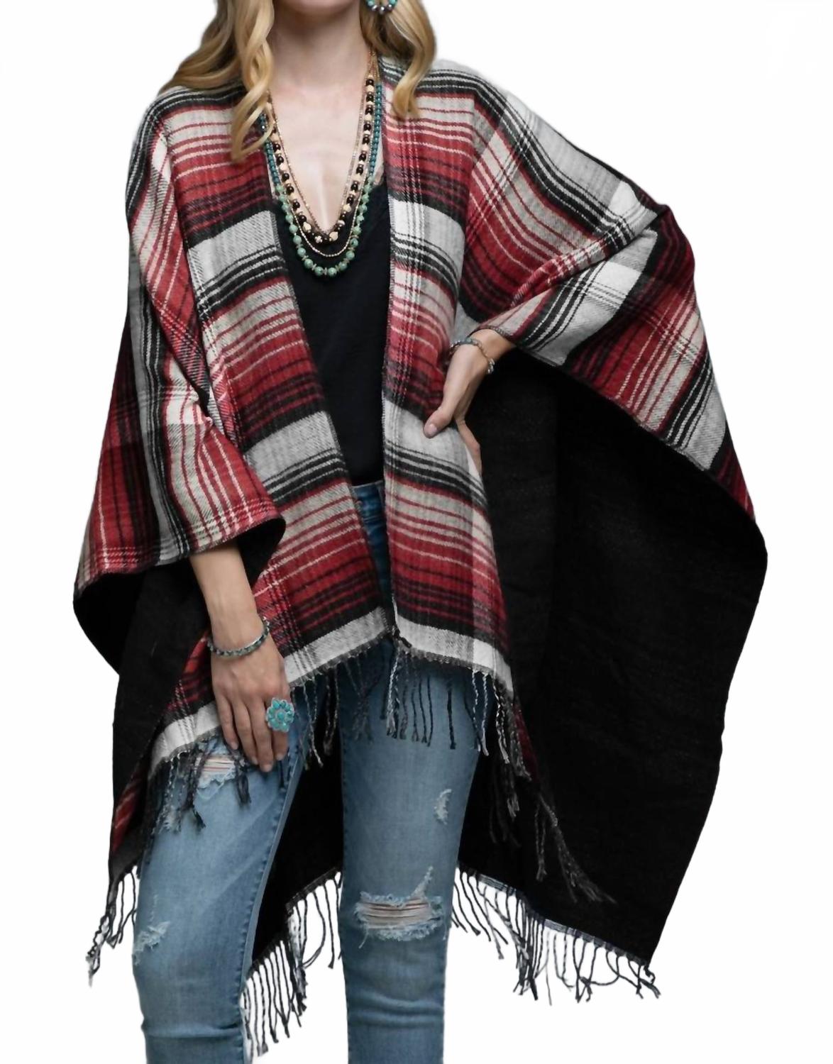Пончо с кистями в клетку Merlot Ruggie, Merlot
Пончо с кистями в клетку Merlot Ruggie, Merlot