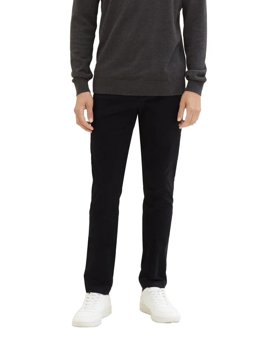 Брюки-чиносы TOM TAILOR, с четырьмя карманами, черный
Брюки-чиносы TOM TAILOR, с четырьмя карманами, черный