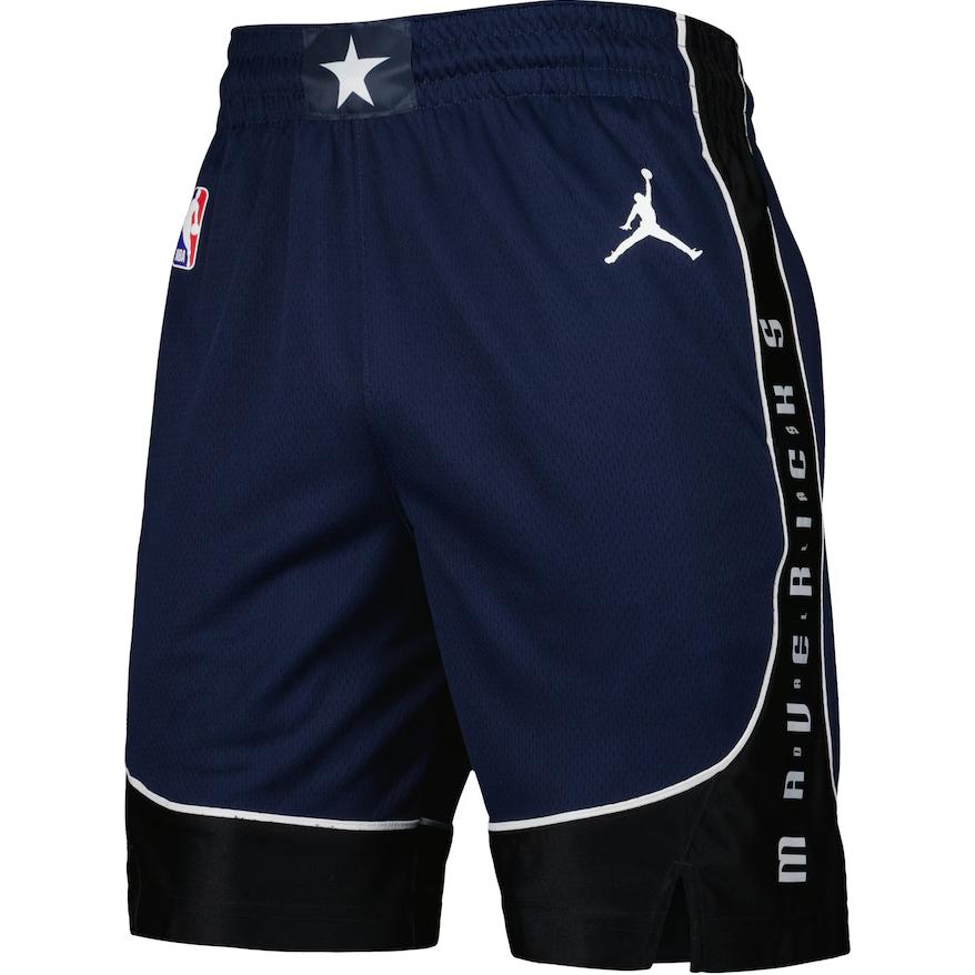 Футболка баскетбольная Dallas Mavericks Statement Edition Swingman Dri FIT Jordan, морской синий
Футболка баскетбольная Dallas Mavericks Statement Edition Swingman Dri FIT Jordan, морской синий
