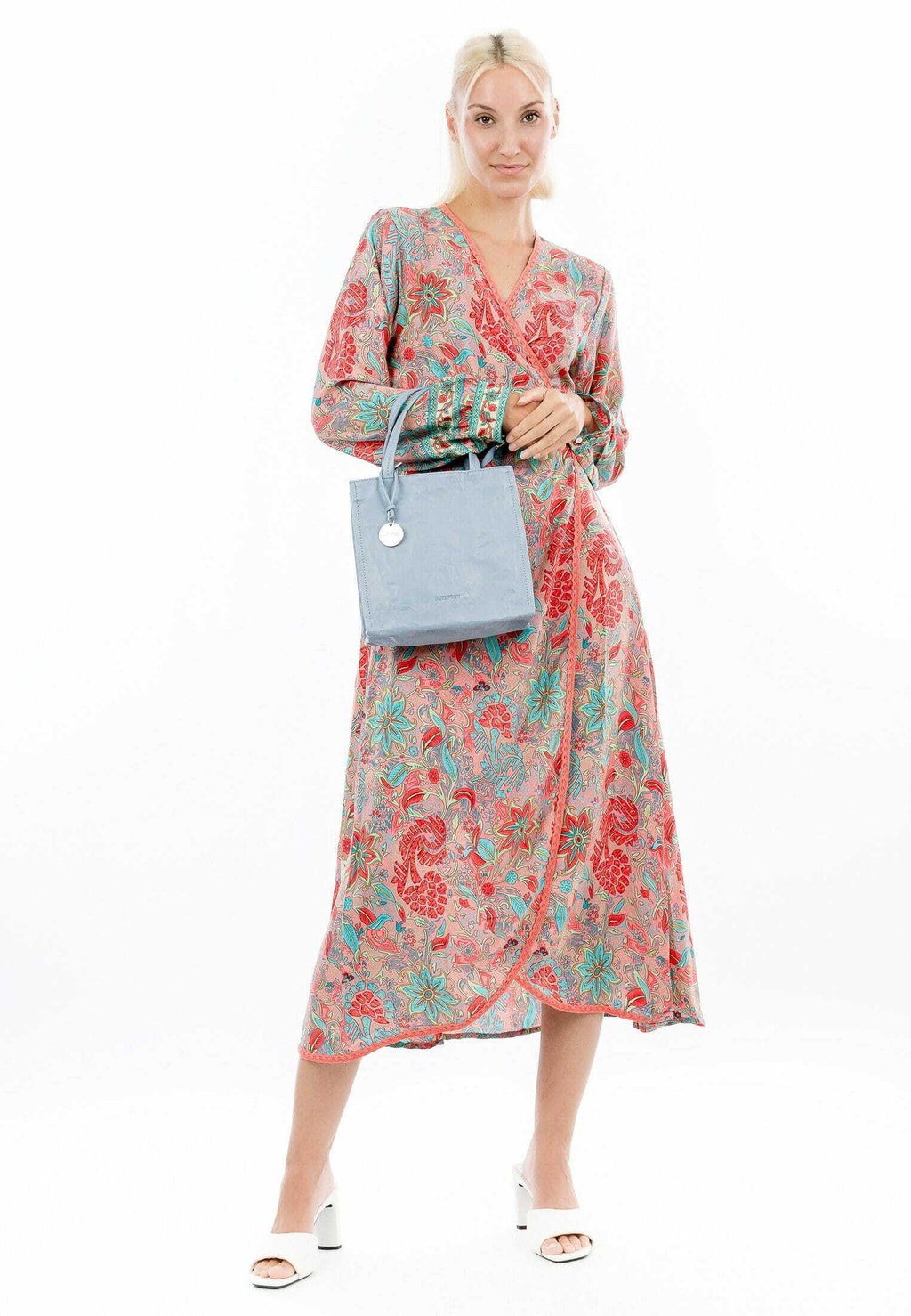 Сумка HALEY SURI FREY, синий
Сумка HALEY SURI FREY, синий