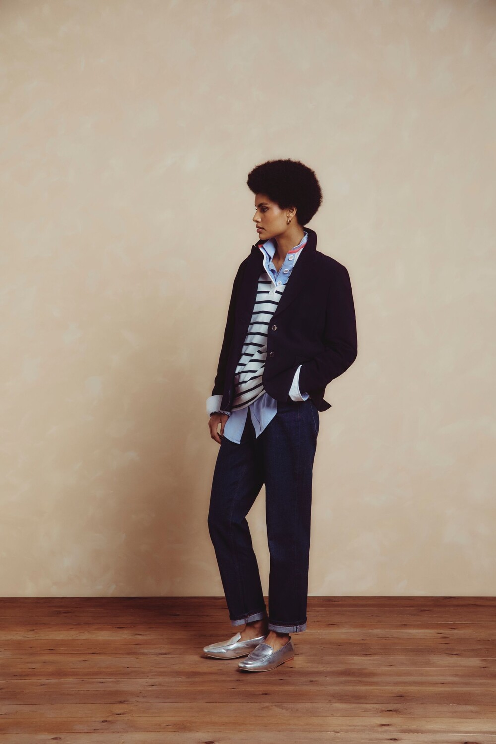 Подруга вырезала джинсы для экипажа Crew Clothing Company, синий 
Подруга вырезала джинсы для экипажа Crew Clothing Company, синий