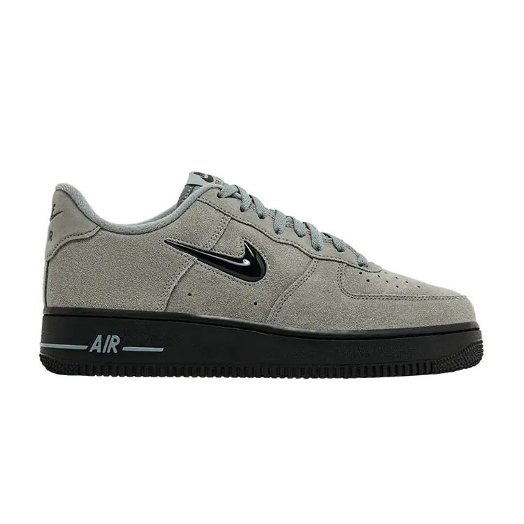 Кроссовки Nike Air Force 1 Jewel 'Cool Grey Black', серый
Кроссовки Nike Air Force 1 Jewel 'Cool Grey Black', серый