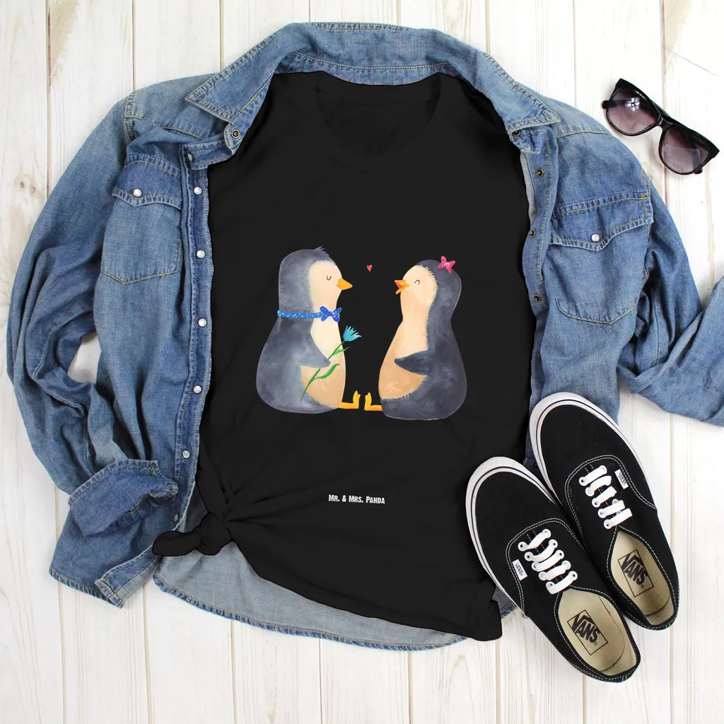 Футболка Mr. & Mrs. Panda, черный 
Футболка Mr. & Mrs. Panda, черный