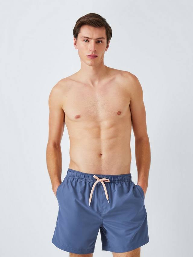 Простые переработанные плавательные шорты John Lewis, темно-синий
Простые переработанные плавательные шорты John Lewis, темно-синий