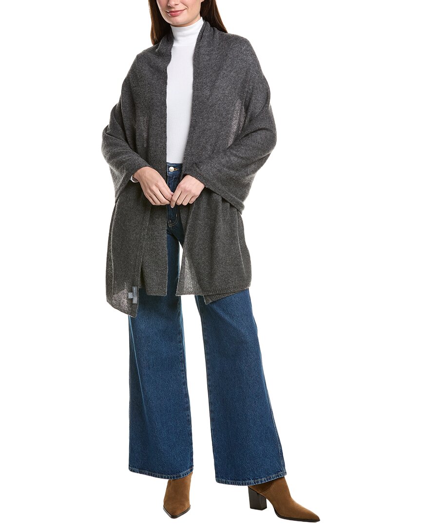 Пончо Amicale Cashmere Feather Weight Cashmere Travel Wrap Amicale Cashmere, серый
Пончо Amicale Cashmere Feather Weight Cashmere Travel Wrap Amicale Cashmere, серый