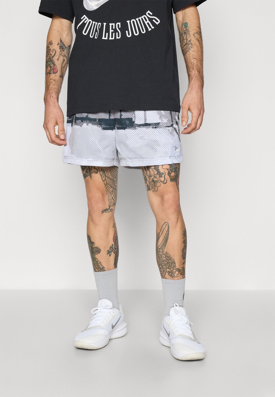 Спортивные шорты Nike Performance SHORT NAOS, Iron Grey/Pale Ivory/Grey
Спортивные шорты Nike Performance SHORT NAOS, Iron Grey/Pale Ivory/Grey