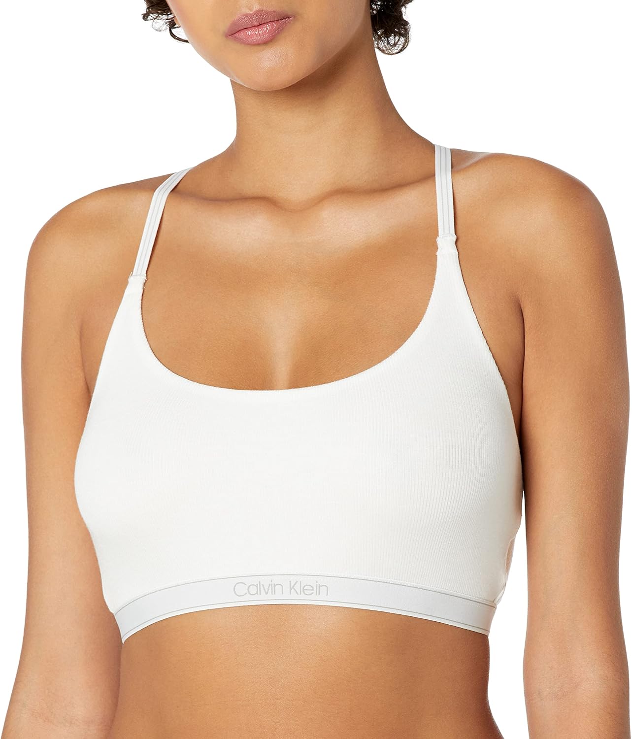 Женский бюстгальтер-бралетт Calvin Klein Pure Ribbed Natural Lift Unline, White
Женский бюстгальтер-бралетт Calvin Klein Pure Ribbed Natural Lift Unline, White
