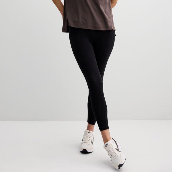 Женские леггинсы с высокой талией и поясом 7/8 Flx, черный
Женские леггинсы с высокой талией и поясом 7/8 Flx, черный