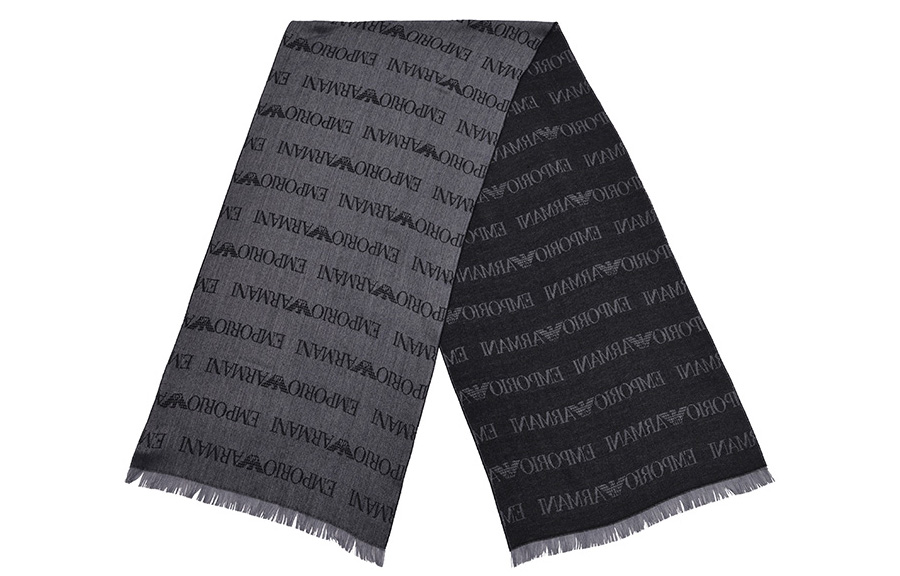 Шарф из смесовой вирджинской шерсти с жаккардовым логотипом и бахромой EMPORIO ARMANI, Сумка для покупок
Шарф из смесовой вирджинской шерсти с жаккардовым логотипом и бахромой EMPORIO ARMANI, Сумка для покупок