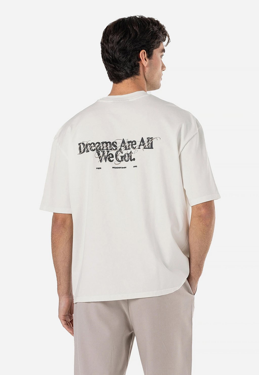 Футболка с принтом BUCKLIN TEE Pegador, кремовый
Футболка с принтом BUCKLIN TEE Pegador, кремовый