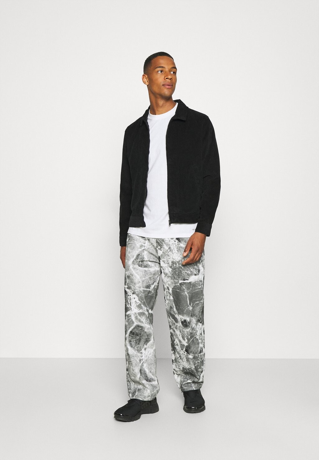 базовая футболка STANDARD CREW NECK 2 PACK Carhartt WIP, белая, Белый, базовая футболка STANDARD CREW NECK 2 PACK Carhartt WIP, белая
базовая футболка STANDARD CREW NECK 2 PACK Carhartt WIP, белая, Белый, базовая футболка STANDARD CREW NECK 2 PACK Carhartt WIP, белая