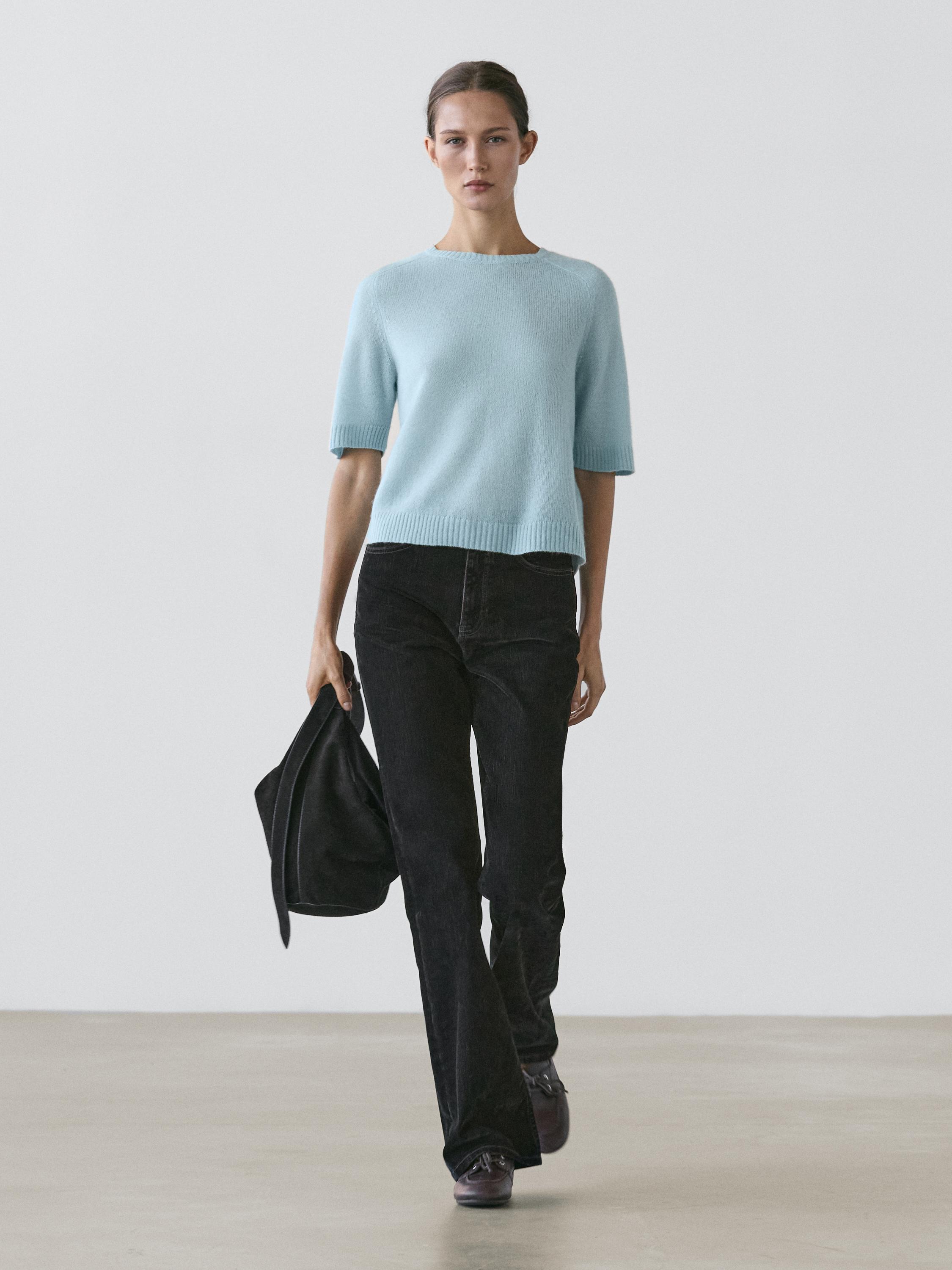 Вязаный свитер из смесовой альпаки с коротким рукавом Massimo Dutti, sky blue
Вязаный свитер из смесовой альпаки с коротким рукавом Massimo Dutti, sky blue