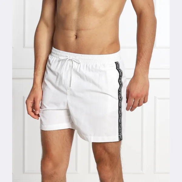 Купальные шорты стандартного кроя Calvin Klein, белый
Купальные шорты стандартного кроя Calvin Klein, белый