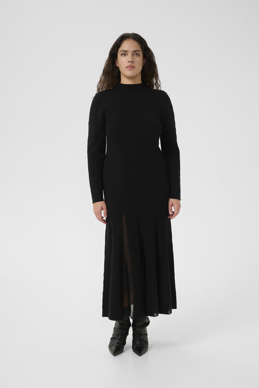 Платье Gestuz THIYA DRESS, Black
Платье Gestuz THIYA DRESS, Black