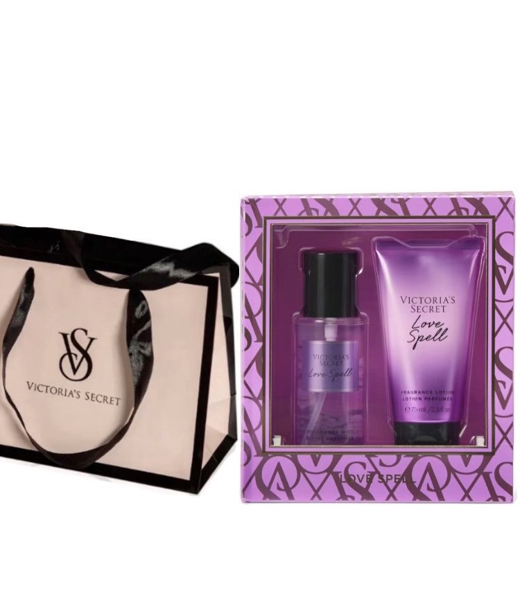 Набор любовных заклинаний Victoria's Secret 75 мл X 2 пакета
Набор любовных заклинаний Victoria's Secret 75 мл X 2 пакета