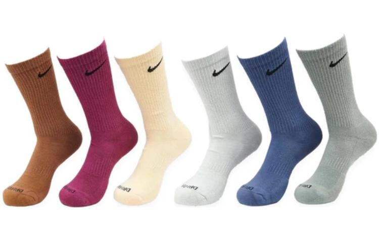 Носки унисекс до середины икры Nike
Носки унисекс до середины икры Nike