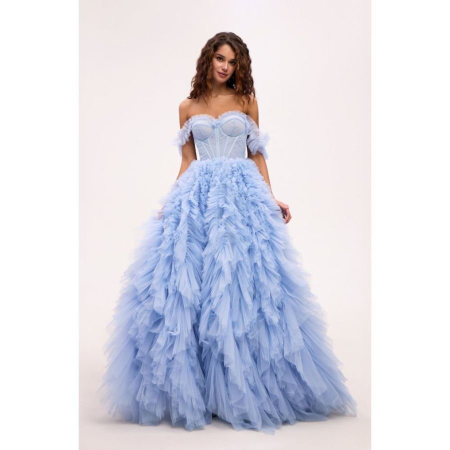 Женское светло-голубое пышное вечернее платье с оборками Milla, Light blue
Женское светло-голубое пышное вечернее платье с оборками Milla, Light blue
