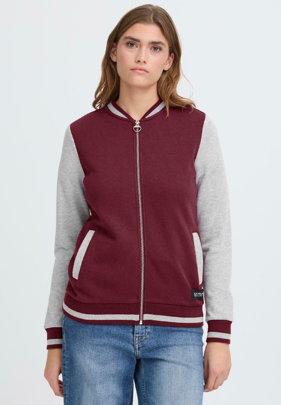 Толстовка Oxmo OXONANA, Wine Red/Red
Толстовка Oxmo OXONANA, Wine Red/Red