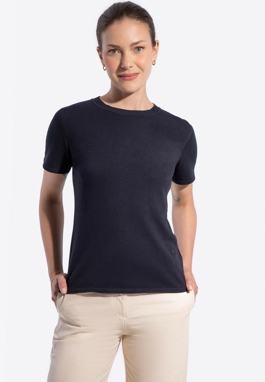 Футболка WITTCHEN Basic T-shirt, Dark Blue, Синий, Футболка WITTCHEN Basic T-shirt, Dark Blue
Футболка WITTCHEN Basic T-shirt, Dark Blue, Синий, Футболка WITTCHEN Basic T-shirt, Dark Blue