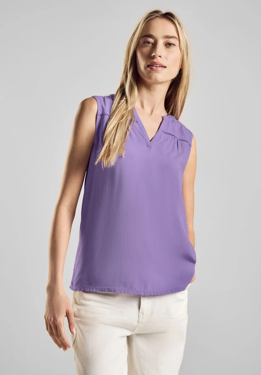 Блуза-топ STREET ONE, с вышивкой, цвет Bellflower Lilac
Блуза-топ STREET ONE, с вышивкой, цвет Bellflower Lilac