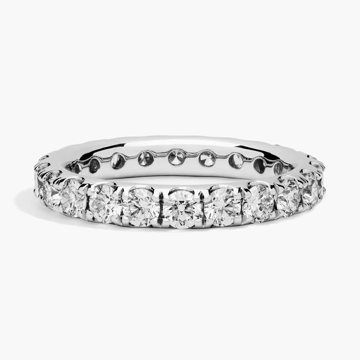 Кольцо Riviera Pavé Diamond Eternity из 14-каратного белого золота (2 карата Tw. - HI / SI1-SI2) Blue Nile
Кольцо Riviera Pavé Diamond Eternity из 14-каратного белого золота (2 карата Tw. - HI / SI1-SI2) Blue Nile